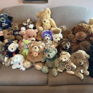 Photo of Stuffy Lot 13- Great to donate for holiday toy drives