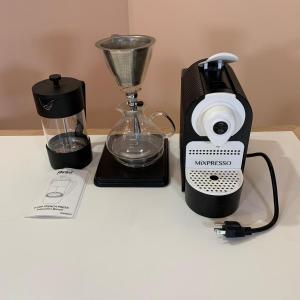 Photo of LOT 301 D: Home Cafe Collection: Parini 8 Cup French Press, MixPresso Capsule Co