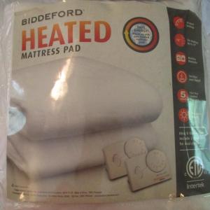 Photo of King/Queen Heated Mattress Pad 2 Controllers