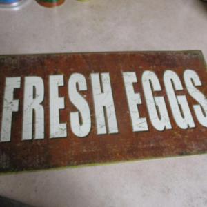 Photo of 'Fresh Eggs' Metal Sign