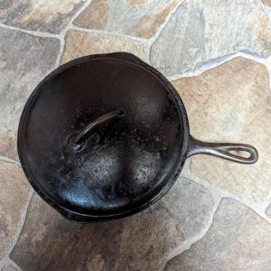Photo of Cast Iron 10 1/2" Lodge Skillet Dutch Oven