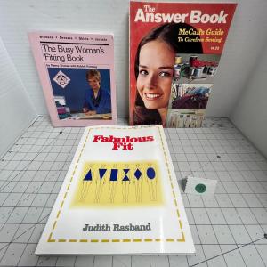 Photo of Fabulous Fit, The Answer Book: Mccall's Guide To Carefree Sewing, The Busy Woman