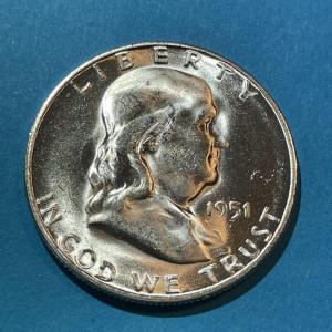 Photo of 1951-S CHOICE BU FRANKLIN SILVER HALF DOLLAR AS PICTURED.