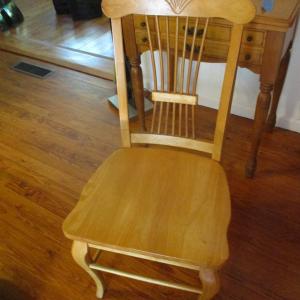 Photo of Oak Chair