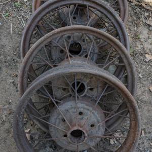Photo of 20" Ford Straight Spoke Wheels