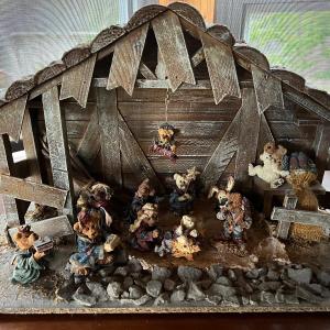 Photo of Boyds Bears Nativity Set (Large)