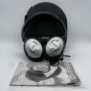 Photo of LOT 18L: Bose Quiet Comfort 2 Acoustic Noise Cancelling Headphones