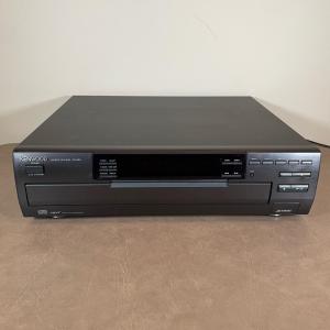 Photo of LOT 12L: Kenwood Compact Disc Player CD-203
