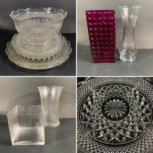 Photo of LOT 92 B: Glass & Crystal Collection: Anchor Hocking Wexford Serving Bowl, Relis
