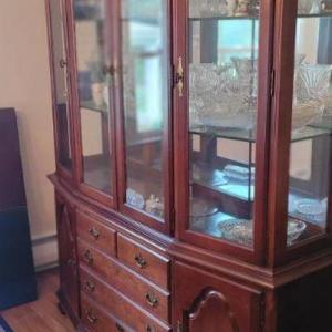 Photo of GREENWICH 1 DAY ESTATE SALE ALL GOES !!!!! LIVING DINING ROOM AND BEDROOM SETS AND TONS MORE