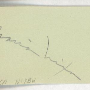 Photo of Marian Nixon original signature