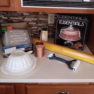Photo of CANDY AND JELLO MOLD, CAKE PLATE, RECIPE SCALE AND MORE