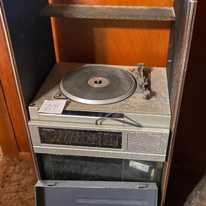 Photo of Soundsign Record Player