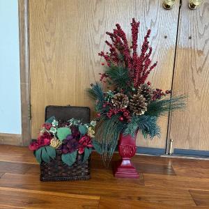 Photo of CHRISTMAS FLORAL DECORATIONS