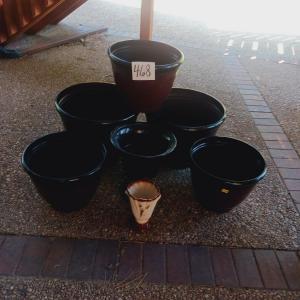 Photo of LARGER CLAY FLOWER POTS