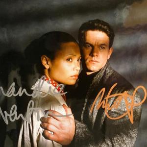 Photo of The Truth About Charlie Mark Wahlberg and Thandie Newton signed movie photo