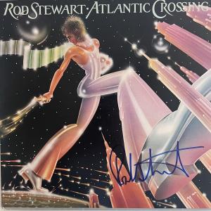 Photo of Rod Stewart Atlantic Crossing signed album