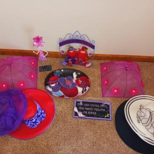 Photo of RED HAT CLUB ITEMS