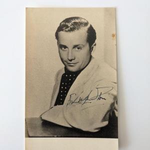 Photo of Frank Lawton signed photo