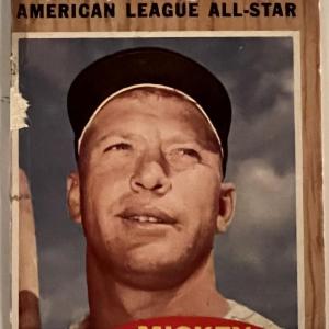 Photo of Mickey Mantle 1962 Topps baseball card No. 471