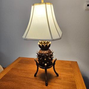 Photo of Pineapple Lamp (BLR-DW)
