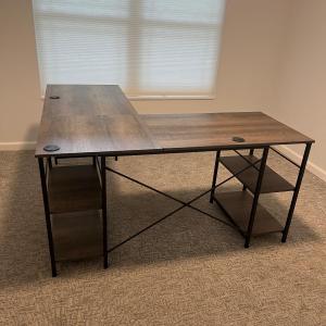 Photo of L Shaped Desk With Shelves (BO-MG)