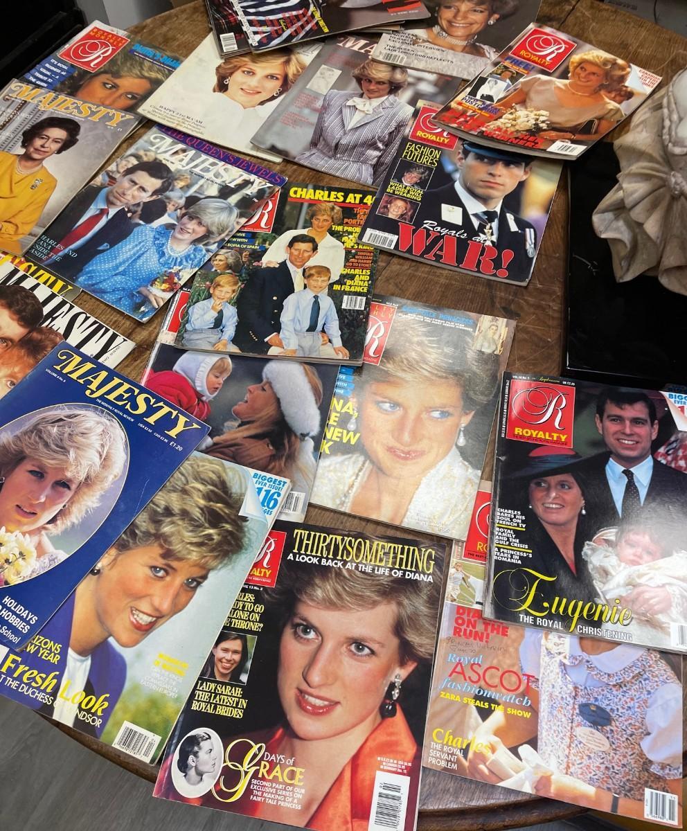 Photo 2 of 30 British Royal Family Magazines
