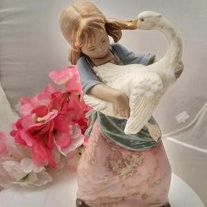 Photo of Lladro Figurine 2095 "Duck Pulling Pigtail" goose pulling hair GRES Finish