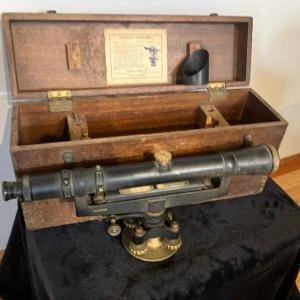 Photo of Vintage Warren-Knight Surveyors Level with Wooden Box