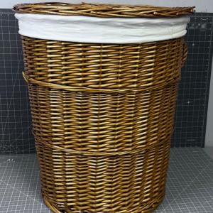 Photo of Wicker Laundry Basket with a lid