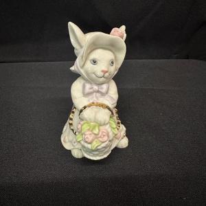 Photo of Rabbit w/ FlowerBasket