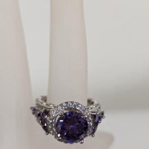 Photo of S925 Purple Ring Approx Size 9