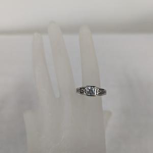 Photo of Art Deco Ring Approx Size 8