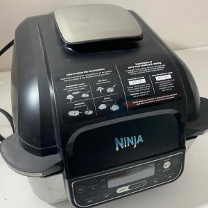 Photo of Ninja Food Smart Grill - Model LG 450CO 15 - Like New