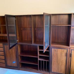 Photo of Fantastic MCM Wall Unit - 6 Pieces For Easy Hauling