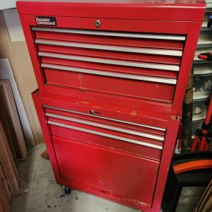 Photo of Popular Mechanics Tool Chest on Casters Includes some tools