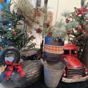 Photo of LOT 73: Christmas Wreaths, Small Tree, Lil Red Truck Haulin a Christmas Tree & M