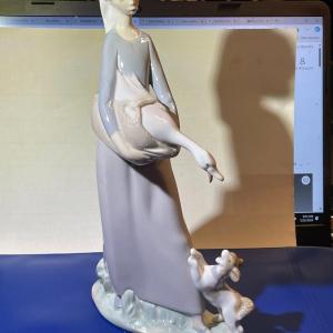 Photo of Vintage Lladro #4866 Girl with Goose & Dog 1977-84 Retired in Excellent Conditio