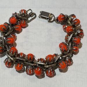 Photo of Vintage Coral Bead Bracelet 7" Preowned from an Estate as Pictured.