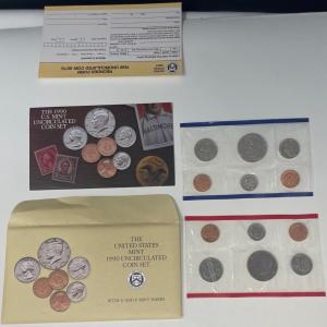 Photo of United States Mint 1990 Uncirculated Coin Set
