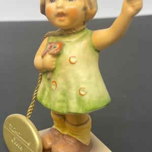 Photo of Goebel Hummel FOREVER YOURS Figurine Yr. 1996 Hummel Club/ Limited Edition.