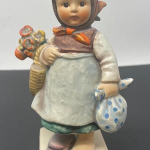 Photo of Goebel Hummel WEARY WANDERER Figurine Yr. 1949