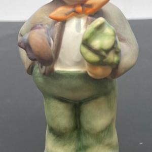 Photo of Goebel Hummel #374 "Lost Stocking" Figurine