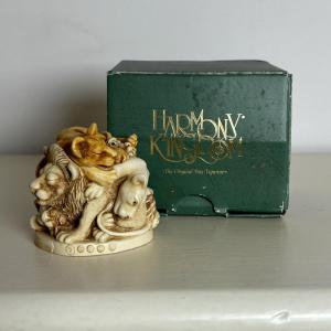 Photo of LOT 13: Harmony Kingdom Figures: Behold the King & Faux Paw