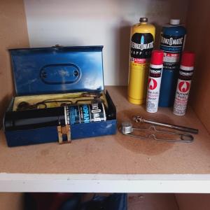 Photo of SOLDERING SET AND BUTANE FUEL