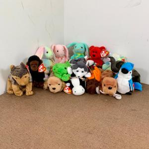 Photo of LOT 13 Y: Beanie Babies Collection: Chocolate the Moose, Legs the Frog, Rocket t