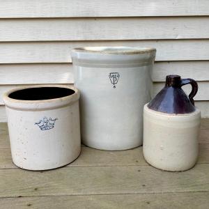 Photo of LOT 2 F: Crock & Jug Collection