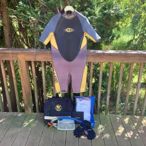 Photo of LOT 5 Z: Dive Master Collection: Bare Size Large Dive Suit, Body Gear Snorkel, N