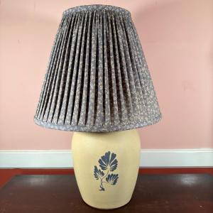 Photo of LOT 123W: Pair Of Matching Ceramic Floral Lamps