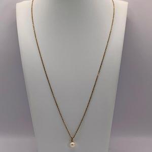Photo of LOT:167: 14K Gold 24" Long Chain with Cultured Pearls and Diamond Pendant 4.4g t
